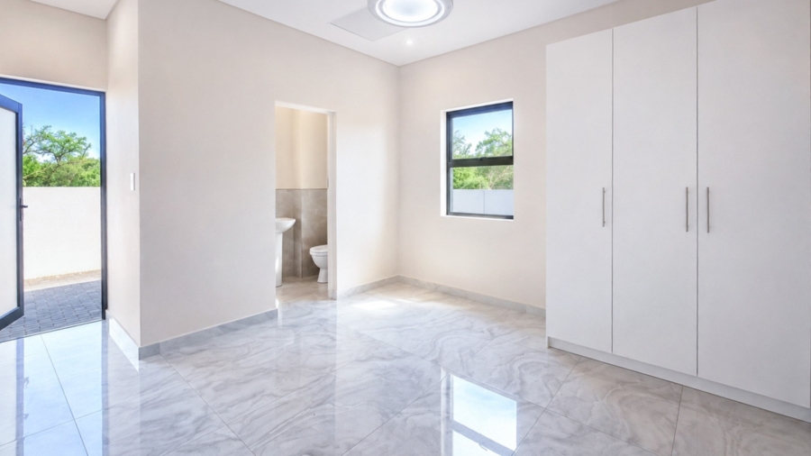 5 Bedroom Property for Sale in Meerhof North West